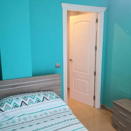 Apartamento Atico En El Centro Roquetas De Vacaciones Garaje Solo Si Esta Disponible *